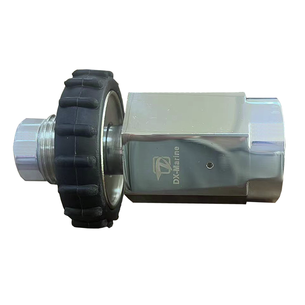 Cylinder valve adapter for EEBD